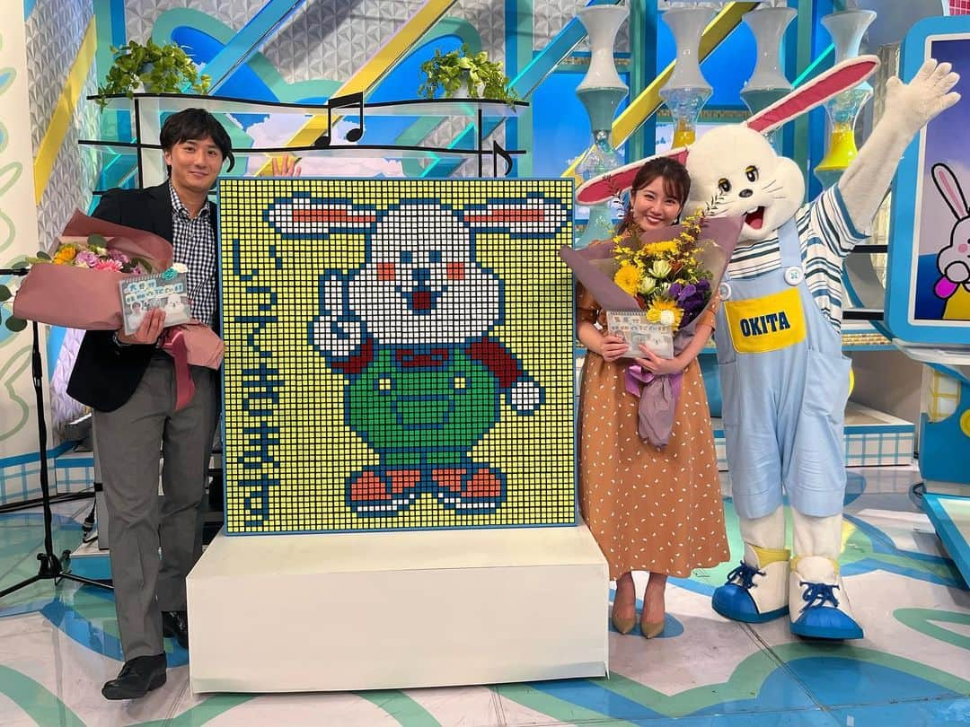 ABCテレビ「おはよう朝日です」さんのインスタグラム写真 - (ABCテレビ「おはよう朝日です」Instagram)「きょうでおは朝を巣立つ 🌸鷲尾アナ＆大野アナ🌸  放送後に出演者･スタッフで お別れ会をしました😭  鷲尾アナ2年半､大野アナ3年❗️ 長い間おは朝を支えてくれて ありがとうございました🙇  おは朝を卒業しても 次のステージでがんばってください🔥」8月31日 4時06分 - ohaasaofficial