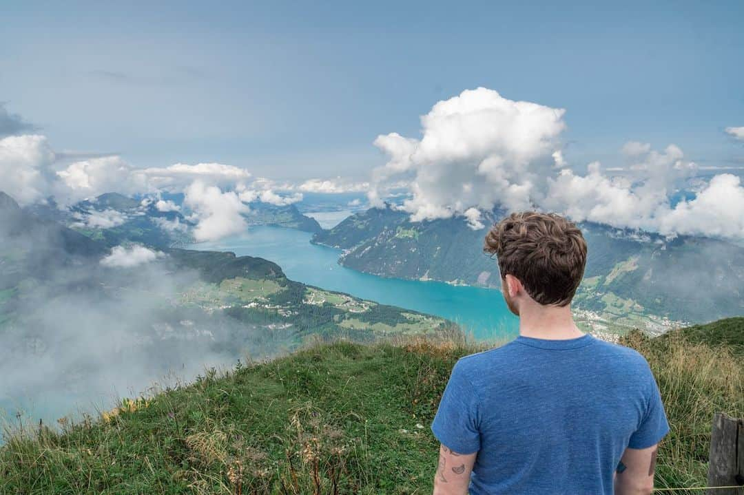 アレックス・ガメリンさんのインスタグラム写真 - (アレックス・ガメリンInstagram)「Up in the mountains」8月31日 6時50分 - instagamelin