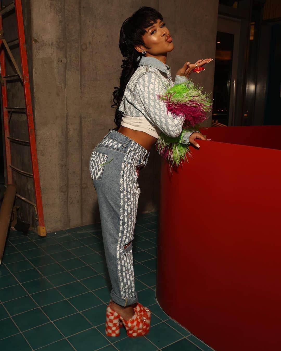セラヤ・マクニールさんのインスタグラム写真 - (セラヤ・マクニールInstagram)「summer lovin’ had me a blast 💋」8月31日 7時03分 - serayah