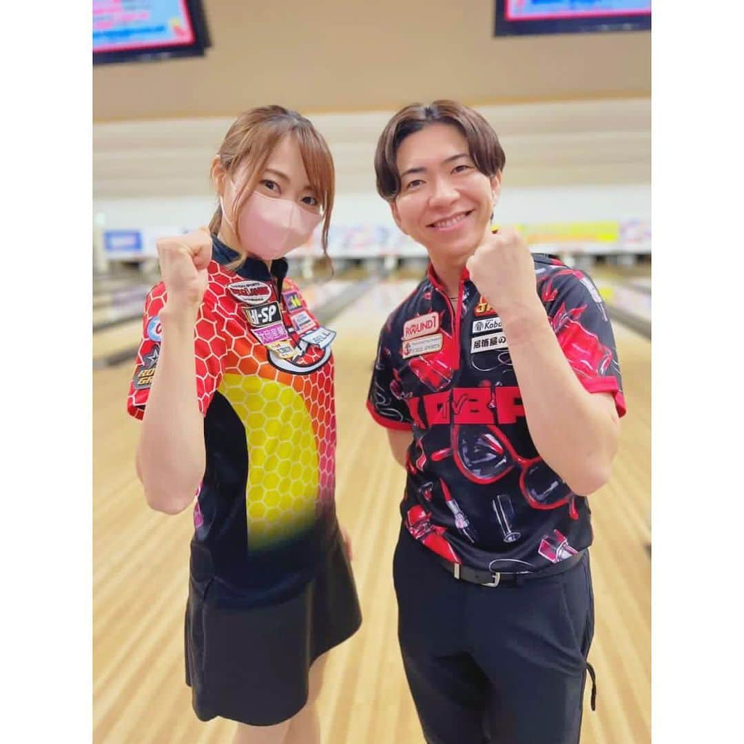 浅田梨奈さんのインスタグラム写真 - (浅田梨奈Instagram)「立川スターレーンチャレンジマッチ⭐️ 小林哲也プロ初立川スターレーン👏 平日にも関わらず沢山のご参加ありがとうございました🌈  私もパンチアウトチャレンジ成功したよ🙋‍♀️ 哲也プロステッカー貰ったよ🤗いぇい✌️  小林哲也プロありがとうございました！  楽しかったです！ 久しぶりに叫びまくったら喉もビックリでした笑  #ボウリング #bowling #プロボウラー #浅田梨奈 #立川スターレーン #チャレンジマッチ」8月31日 9時04分 - asdrn528