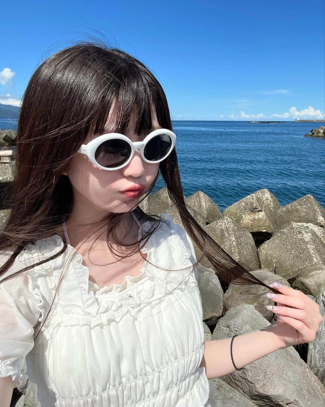 律月ひかるさんのインスタグラム写真 - (律月ひかるInstagram)「すっごくキラキラしてたのは、夏のおかげとあと君のせい！」8月31日 9時51分 - ritsuki_hikaru_official