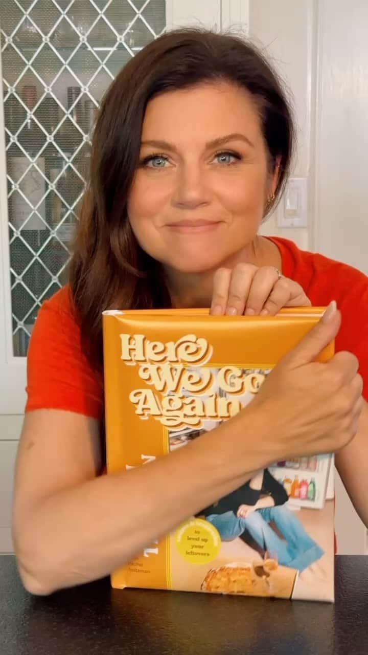 ティファニー・ティーセンのインスタグラム：「Make this at your own risk. Someone nearby literally might take it from you, it’s that good. #PulledPorkBurrito #HereWeGoAgain」