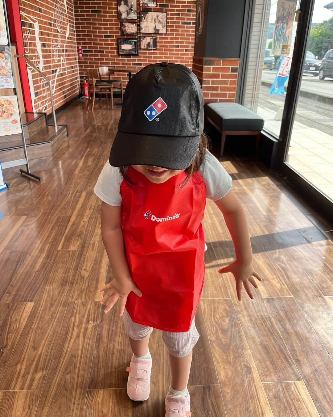 高橋健太郎さんのインスタグラム写真 - (高橋健太郎Instagram)「我が子とピザ作り体験🍕✨ 親が手を貸さなくてもなんでも1人で出来るようになり、成長した姿に嬉しいような、寂しいような😌 ものすごく楽しい時間でした✨✨ #ピザ作り体験  #torayarrows  #心は一つ」8月31日 10時34分 - k.e.n.t.a.r.o