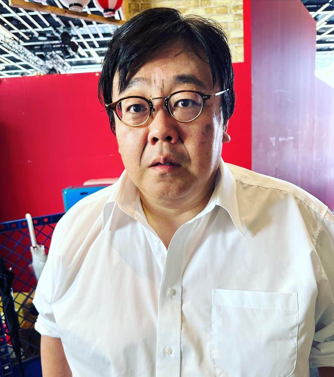 有吉弘行のインスタグラム：「暑いからね。」