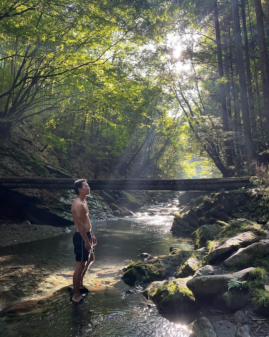 三嶋健太さんのインスタグラム写真 - (三嶋健太Instagram)「神様かと思ったら⠀ 自分やった  #river #川　#河　#多摩川の上の方　#神様　#god」8月31日 21時27分 - kenta87mishima