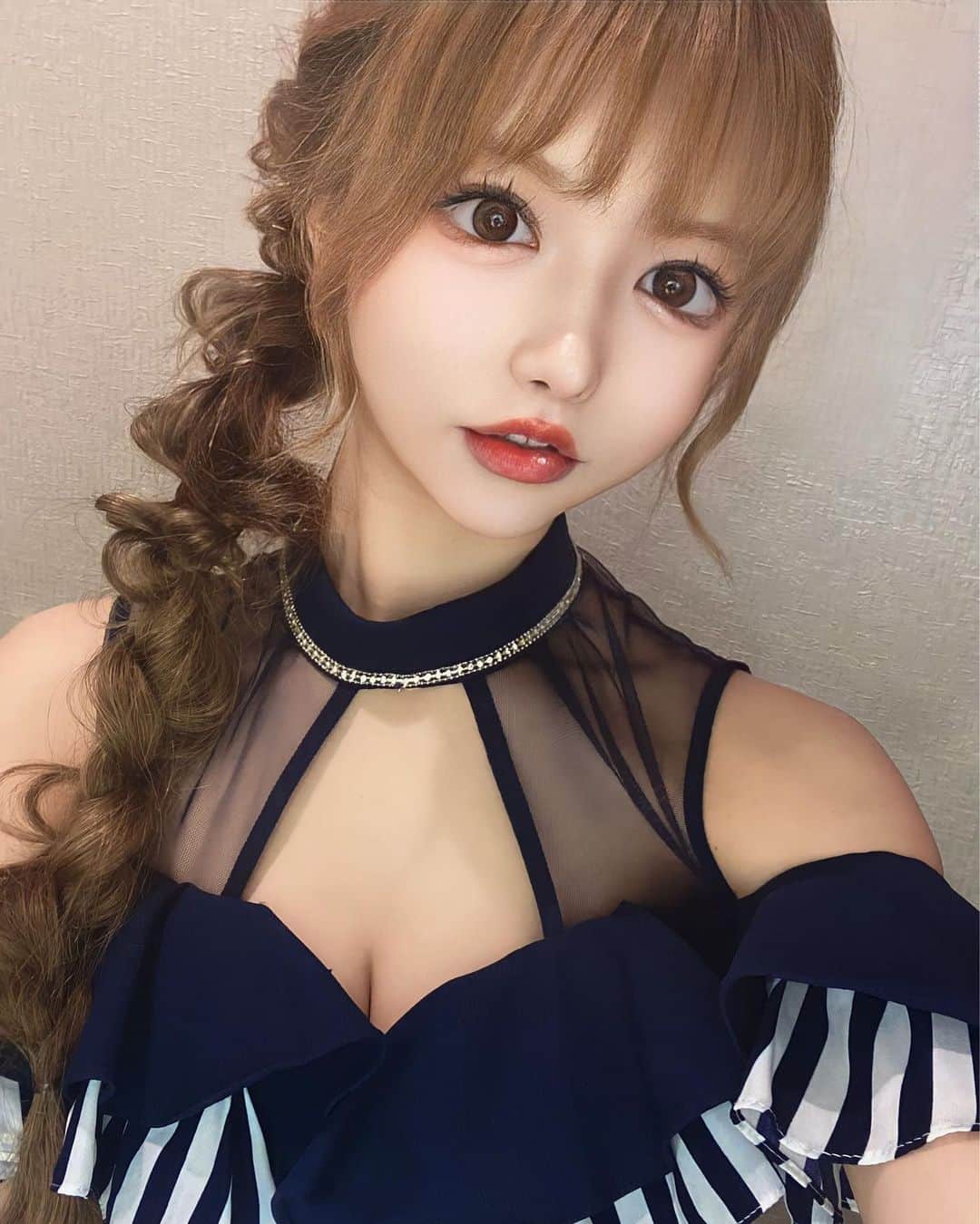 みやびのインスタグラム：「今日今月ラスト出勤ですー！😊🩷 ⁡ 22時からいます✨ ⁡ ⁡ ⁡ ⁡ ⁡ #バルセロナグループ #Fillia #フィリア #札幌 #すすきの #ススキノ #キャバクラ #キャバ嬢 #キャバクラ嬢 #ニュークラブ #ニュークラ #ニュークラ嬢 #キャバ #ラウンジ #ガールズバー #すすきのキャバクラ #すすきのキャバ嬢 #すすきのグルメ #札幌旅行 #北海道旅行 #美人 #美女 #可愛い #可愛い女の子 #銀座 #六本木 #北新地 #錦 #中州 #いいね返し」