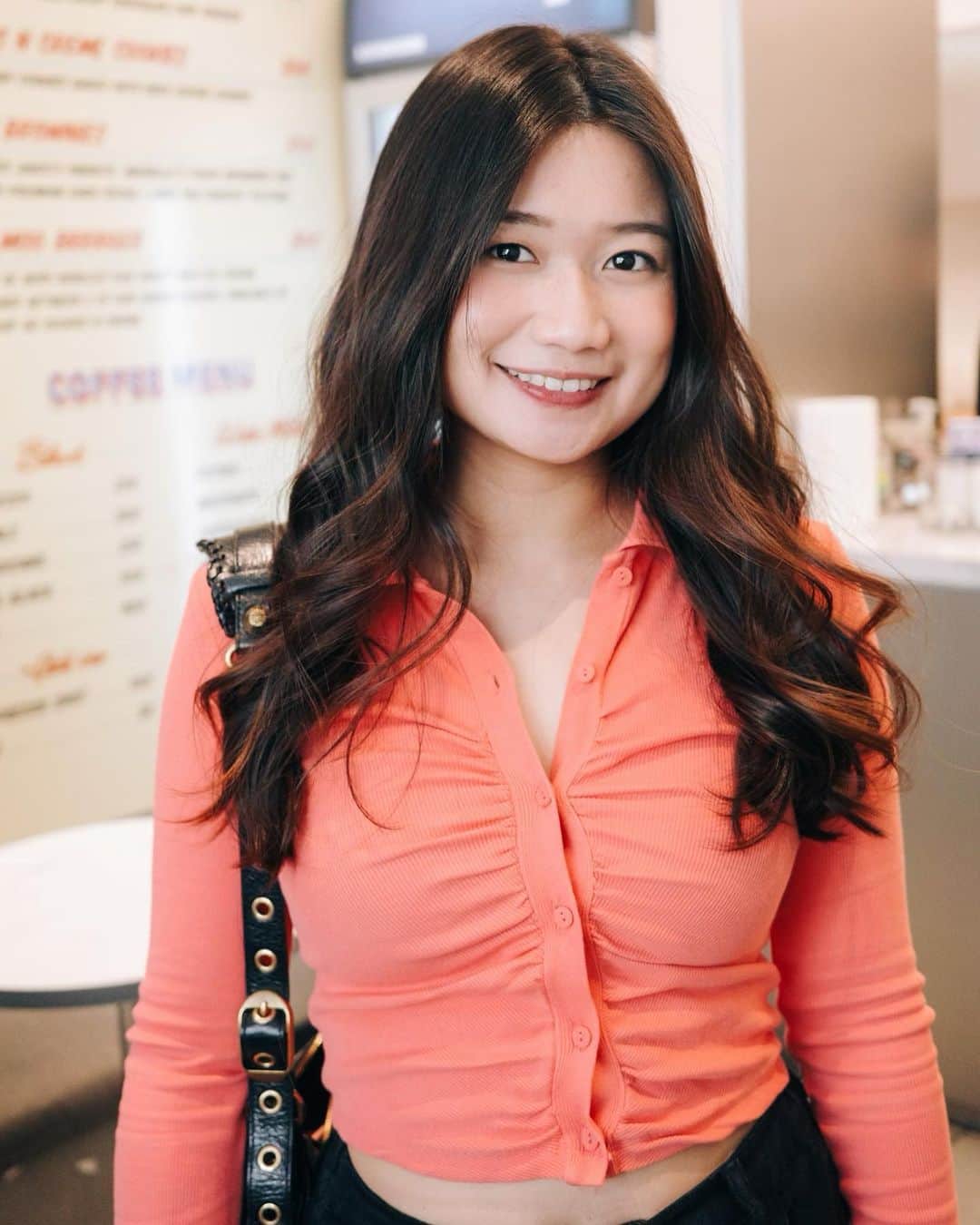 のインスタグラム：「🧡」
