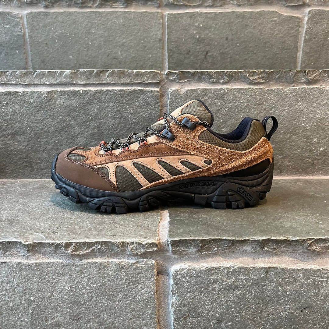 のインスタグラム：「＜MERRELL＞ Mens MOAB MESA LUXE ¥25,300-(inc.tax) Item No.11-31-1386 BEAMS JAPAN 3F ☎︎03-5368-7317 @beams_japan #merrell #beams #beamsjapan #beamsjapan3rd Instagram for New Arrivals Blog for Recommended Items」