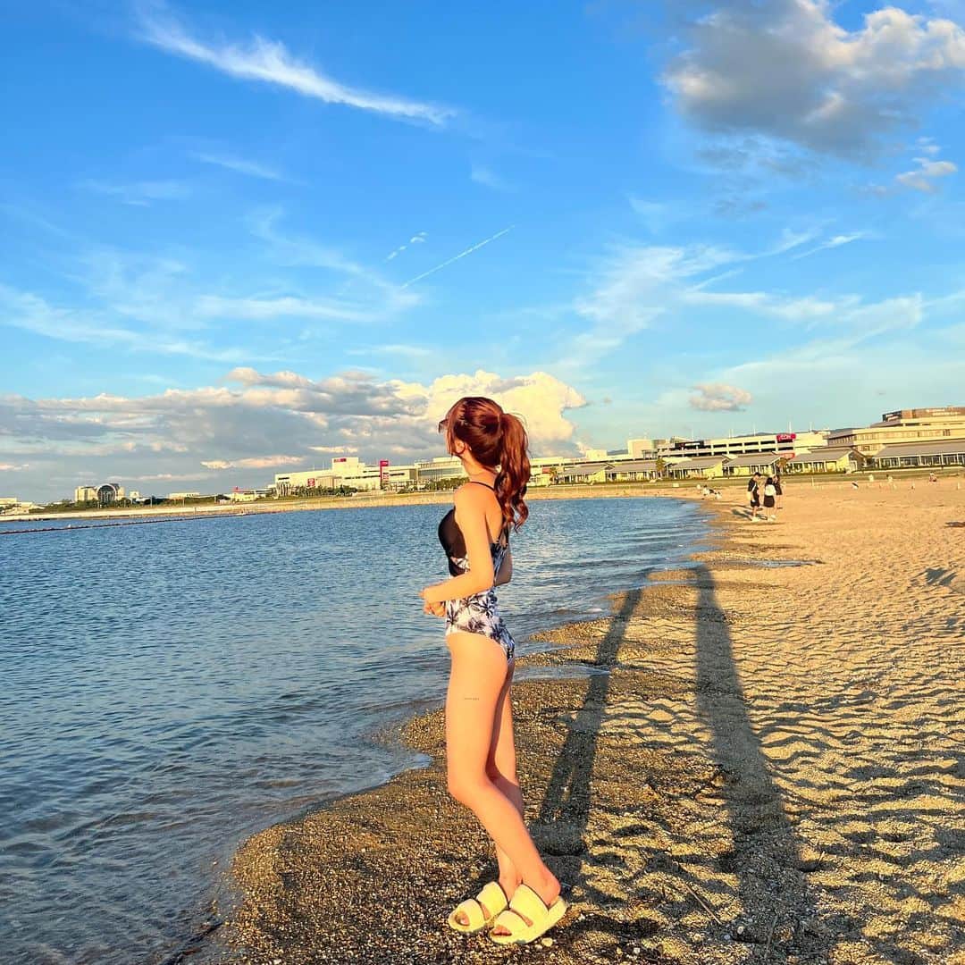 高畑麻優さんのインスタグラム写真 - (高畑麻優Instagram)「大阪のビーチ綺麗すぎた🐬🏝」8月31日 20時32分 - 04__m.aa