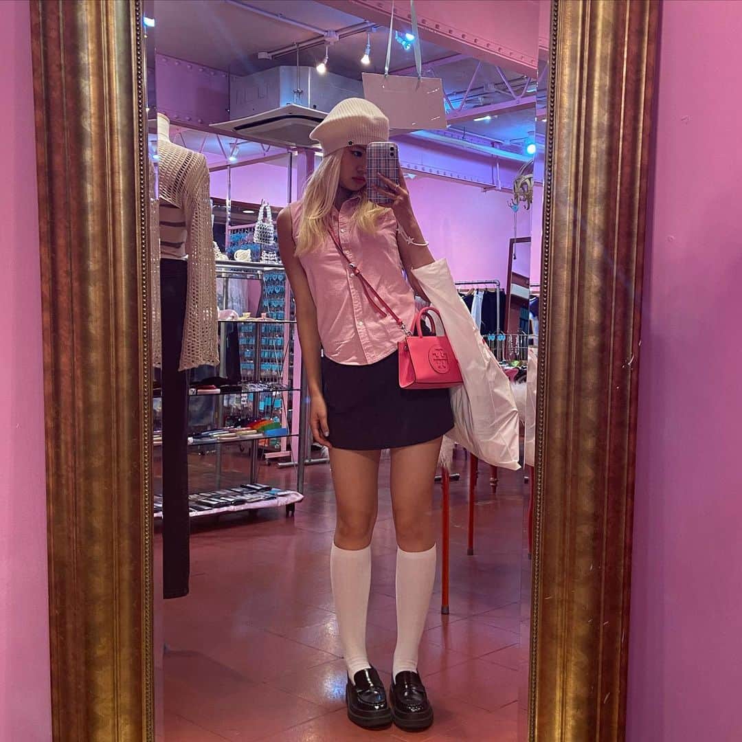 川端結愛のインスタグラム：「🩻💘🔓」