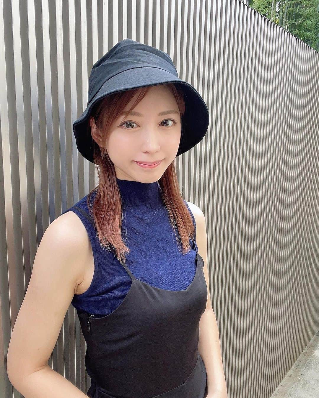 高塚みゆきさんのインスタグラム写真 - (高塚みゆきInstagram)「着心地と触り心地が気持ち良すぎて 色違いで持ってるトップス🤍🦋  ︎︎  ︎︎ チクチク感が全然ないのと カラバリが豊富すぎてこれはもう また秋先様に買い足すパターン..👼🏻‪  ︎︎  ︎︎  ︎︎ 今回の@sheinofficial  ▼着用商品ID 12851644  ︎︎  ︎︎ こっちにも9月末までの お買い物する時、得しかならない クーポンコード◀◁ 【miyu24】を🔎  ︎︎  ︎︎  ︎︎ -  ︎︎ #SHEIN #SHEINforAll #SHEINコーデ」8月31日 21時05分 - m1yu.24