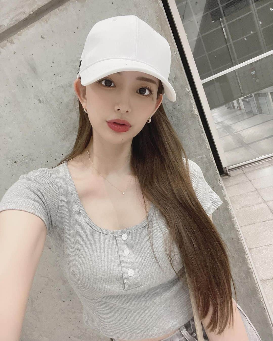 あみのインスタグラム：「#かみのびた」