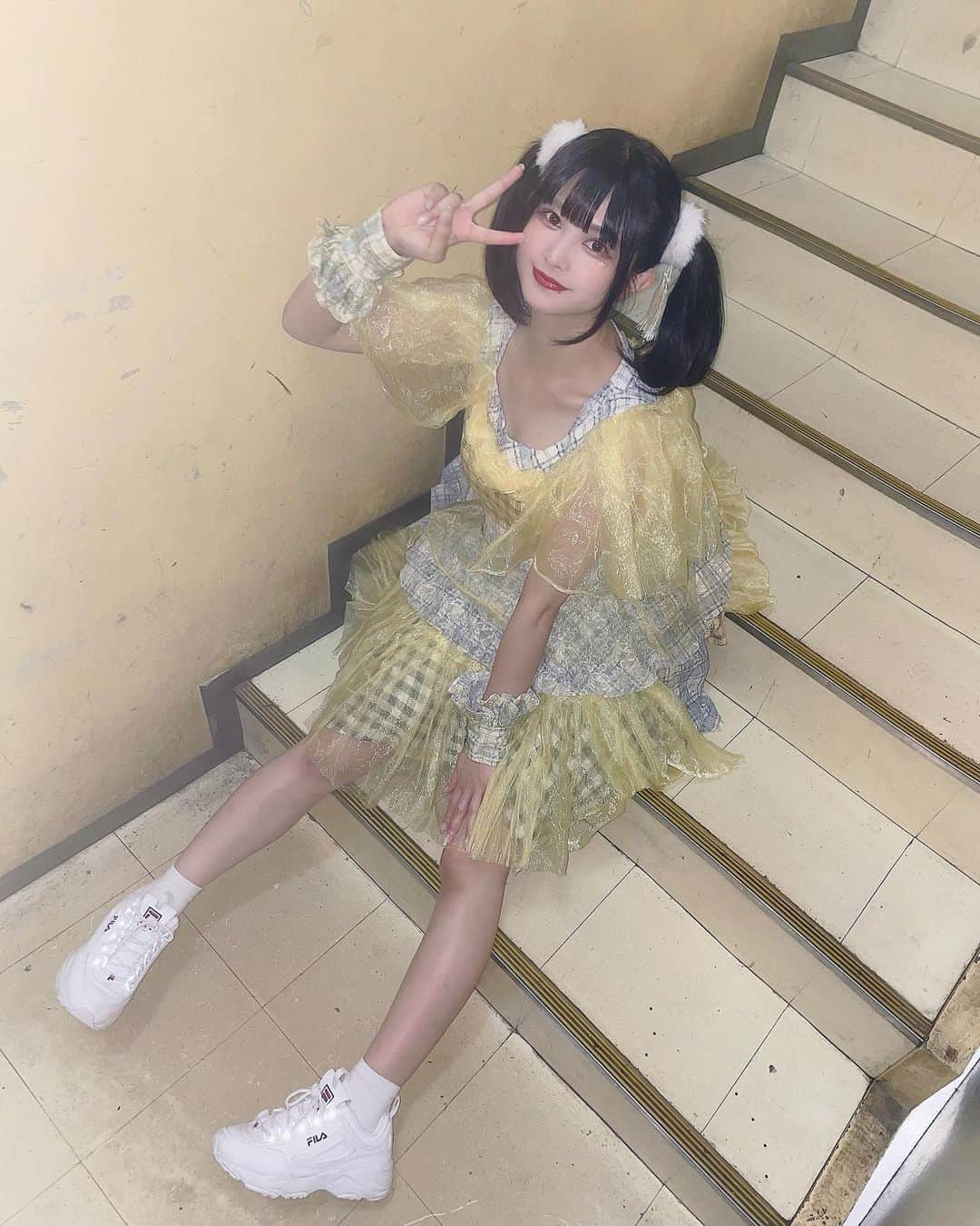 甘夏ゆずさんのインスタグラム写真 - (甘夏ゆずInstagram)「✌️🐣」8月31日 21時17分 - yuzu_amanatsu