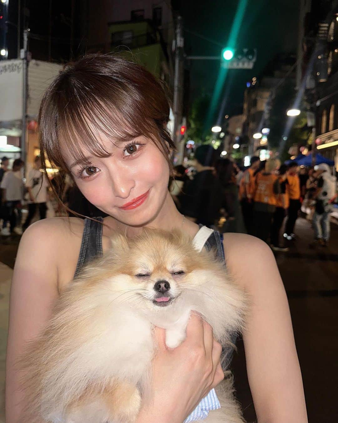 清水里香さんのインスタグラム写真 - (清水里香Instagram)「⁡ ⁡ くうちゃんとお祭り行くの夢だったの🐶 ずーっとずっと大好きだよ！ これからも色んなとこ一緒に行こうね🫶🏻 ⁡ ⁡ ⁡ ⁡ #ポメラニアン #愛犬 #くうちゃん  #お祭り」8月31日 21時17分 - partyyy_chu