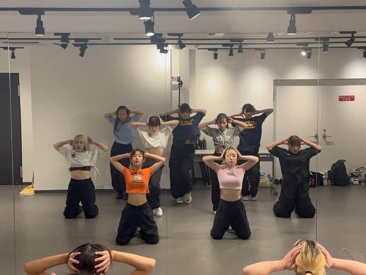 のインスタグラム：「🌼🌼🌼 music" @crystalkayofficial / Dum Ditty Dumb choreo by me with" @saya___fm @miyu03055 @reina_ii.da @konoha.con_quest @miri_na_0504 @yuri.n621 @_miisha.____ @kiiiiiiiiii__927  ・ コレオ会①！！ みんな踊ってくれてありがと🤭💞 ・ #dumdittydumb #crystalkay #すえこれお」