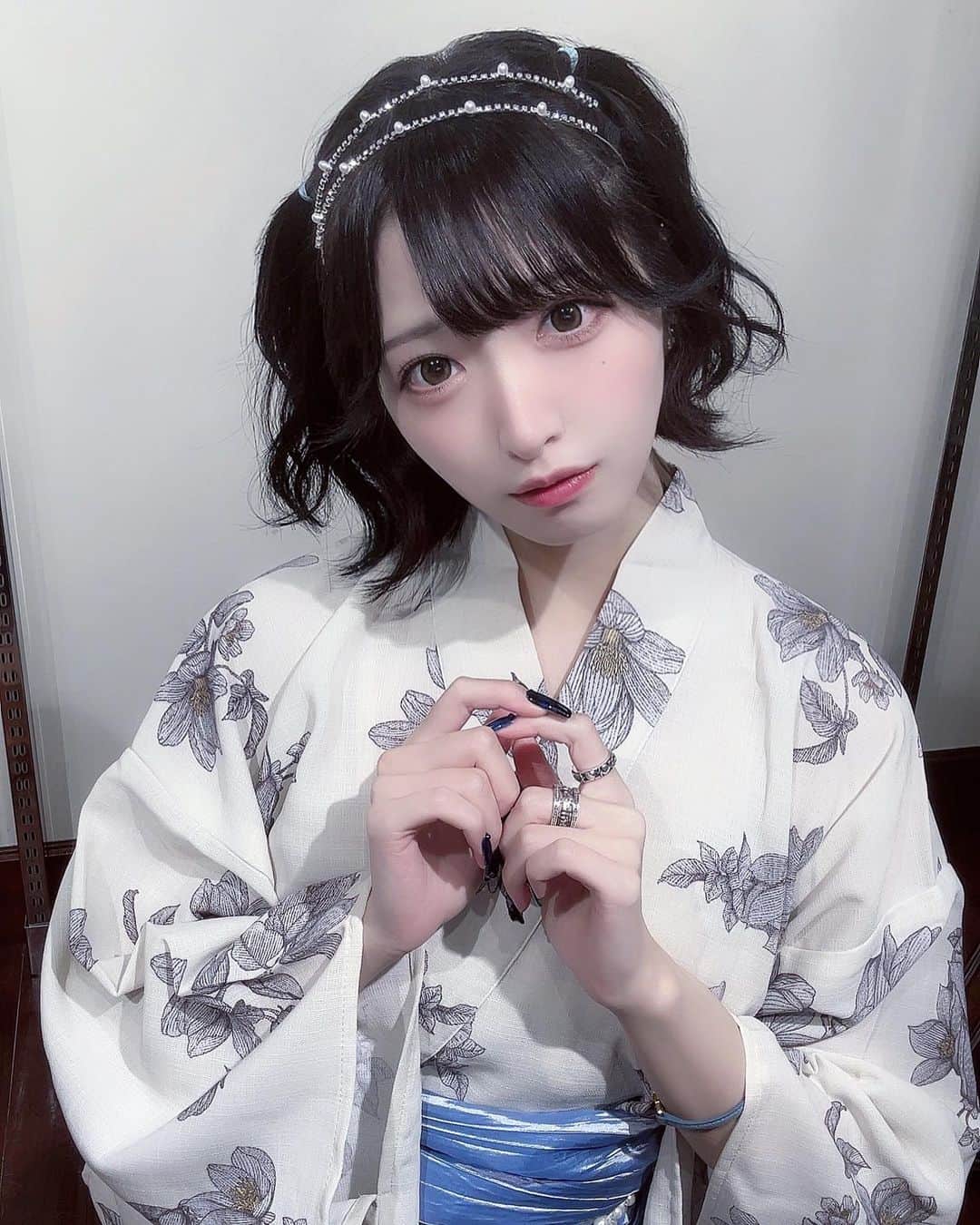 相笠萌のインスタグラム：「気のせいかな、夏のせいかな」