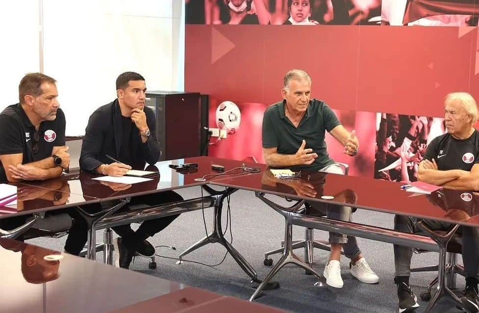 ティム・ケーヒルさんのインスタグラム写真 - (ティム・ケーヒルInstagram)「Great to host the head coaches of the @qsl clubs and welcome them to @qfa facilities. Working together to bring the best quality of football on and off the park.  #clubandcoubtry #together 🇶🇦⚽️」8月31日 14時37分 - tim_cahill