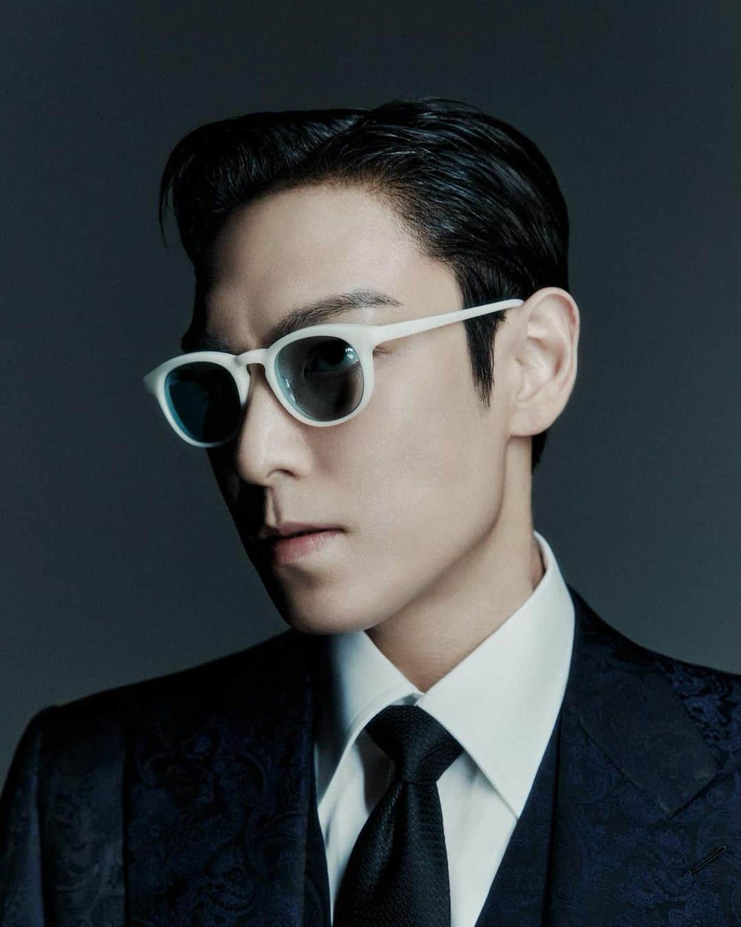 T.O.Pのインスタグラム：「"I'm dreaming of wearing these glasses while embarking on an epic lunar journey. Just picture it, being the first-ever glasses in the human history to conquer the Moon."  "I don't want to keep my glasses collection all to myself.  1,104 collab products, matching my birth date to share with my Amazing Fans. I would love to experience this moment with my Fans."  Lastly, I would like to express my deepest gratitude, appreciation, and respect to Shirayama san for creating these beautiful glasses.  Thank you with all of my heart.   #TOPxHakusan #Hakusan T.O.P #HakusanMegane #白山眼鏡店」