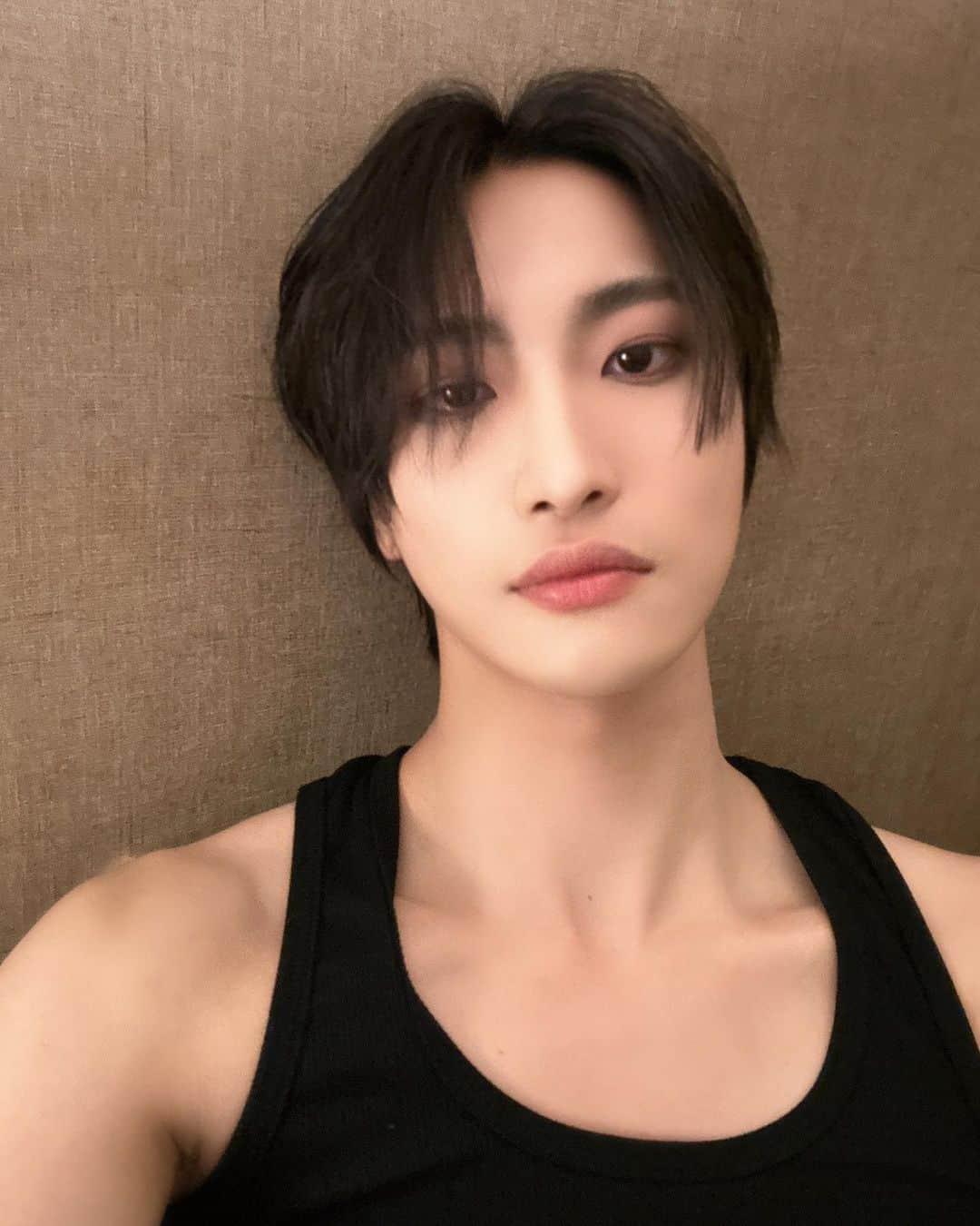 ATEEZさんのインスタグラム写真 - (ATEEZInstagram)「[#인星화그램] Gracias por esperar, Chile!!  #ATEEZ #에이티즈 #SEONGHWA #성화」8月31日 15時06分 - ateez_official_