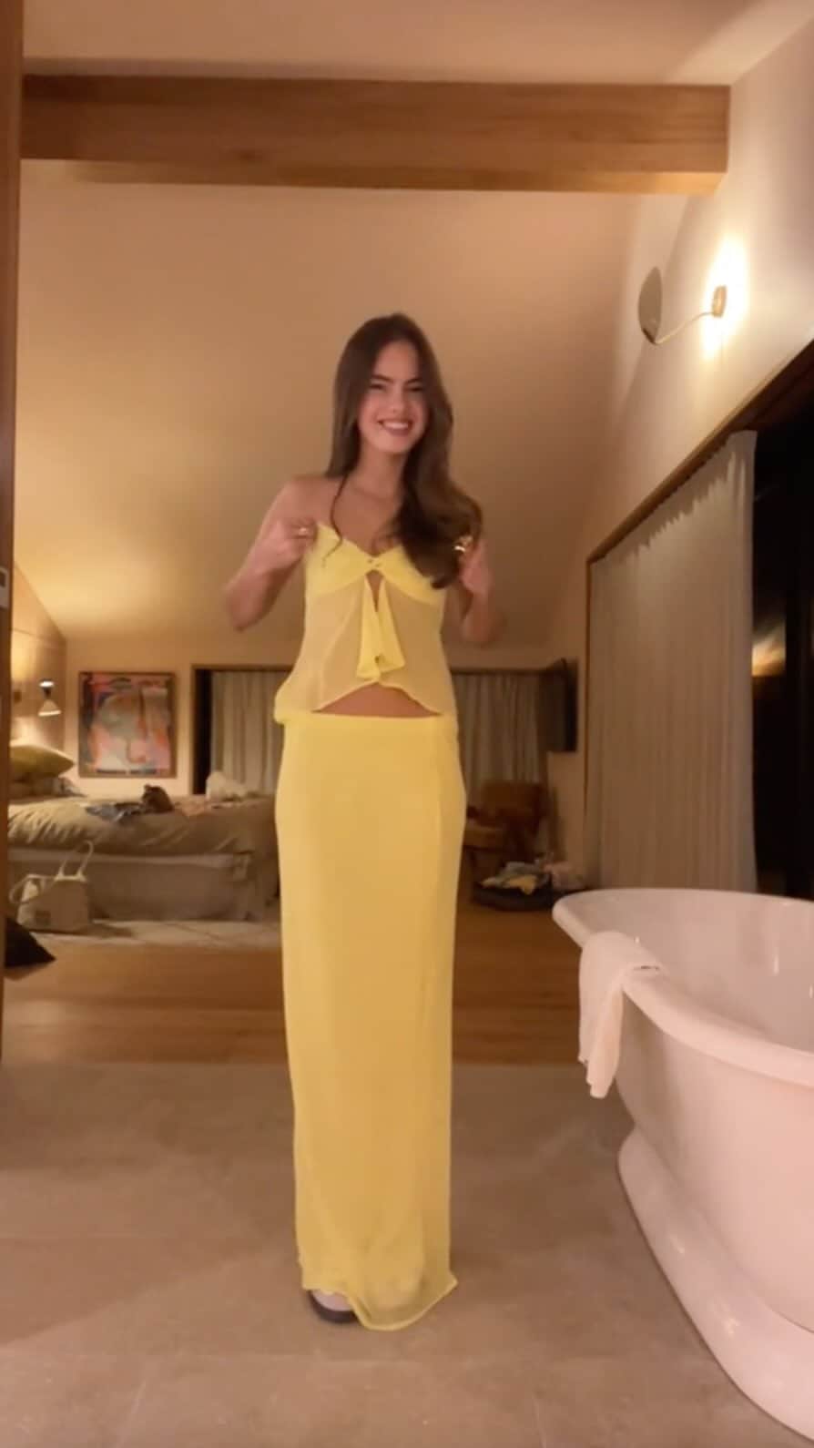 Beginning Boutiqueのインスタグラム：「The highly anticipated RESTOCK of our Jacqulin Yellow Set is here 💛 Available again, online now! As seen on the stunning @isabellepetzl!」