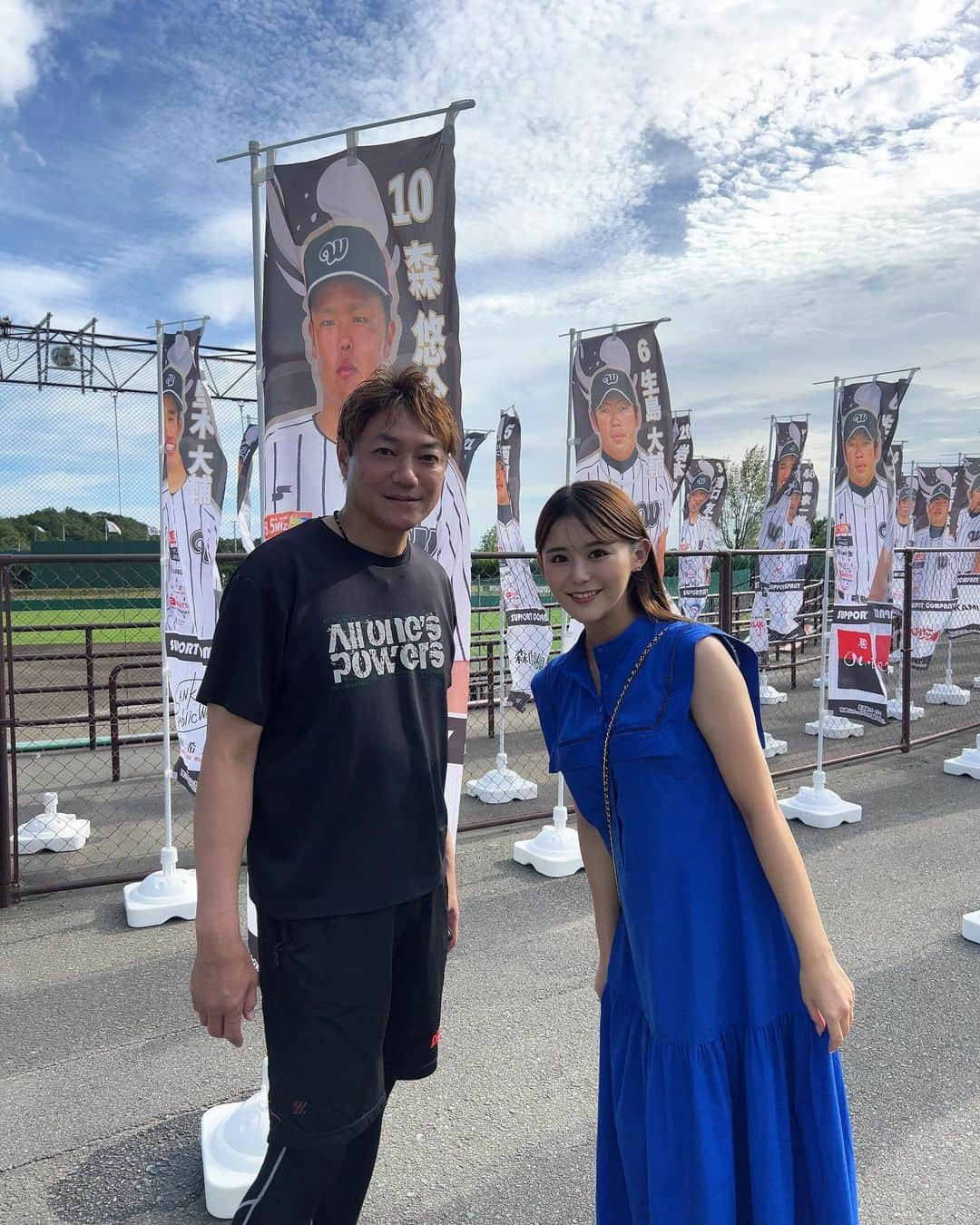 erinaさんのインスタグラム写真 - (erinaInstagram)「. . ホテルシーモアDay！ keyterrace hotel seamoreさんの ご招待で和歌山ウェイブスの試合観戦をしてきました！ . 結果は13-2の圧勝🎉❤️ 優勝目指してこれからも頑張って下さい！応援しています🫰 . 和歌山ウェイブスゼネラルマネージャー、元プロ野球選手の濱中さんが始球式バッターとして来場されていて写真も撮ってもらいました📷 . 旅行の様子などはまた違う投稿に載せたいと思います✈️ . . #hotelseamore #keyterrace #和歌山 #和歌山ウェイブス #独立リーグ #野球観戦 #野球」8月31日 17時33分 - erina_umajo