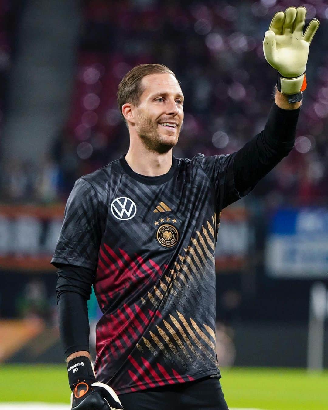 オリヴァー・バウマンのインスタグラム：「Einfach nur verdient: @olibaumann90 wurde für das @dfb_team nominiert! 🤩」