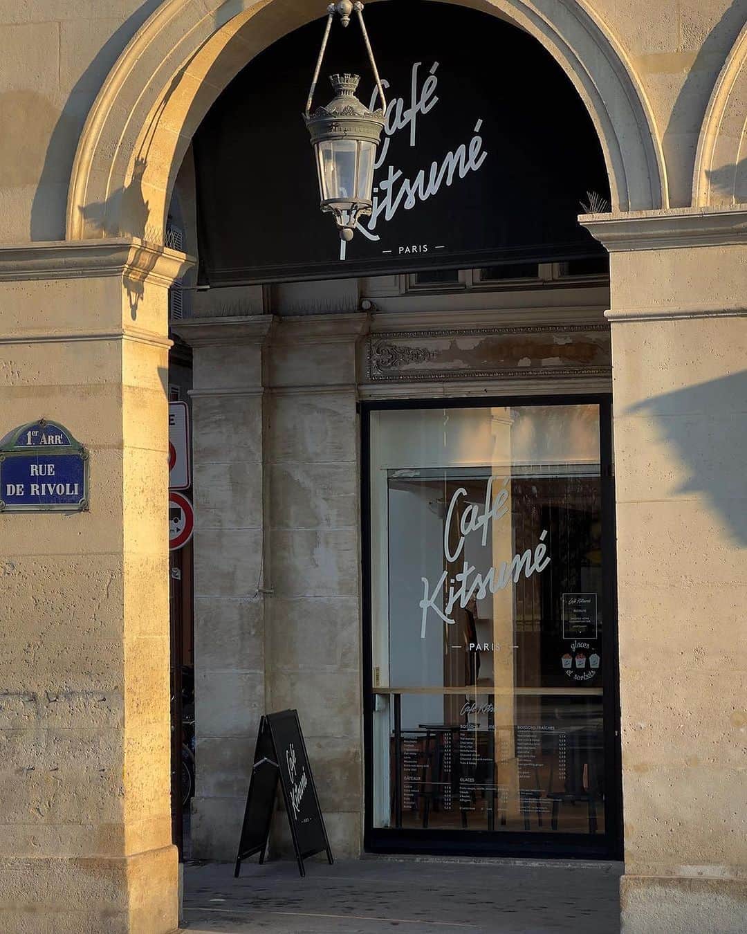 Café Kitsuné Parisのインスタグラム：「Indulge in Parisian charm with Café Kitsuné ✨ Which one's your favourite go-to location? ☕ - 👉Café Kitsuné Tuileries⁠⁠⁠ 208 Rue de Rivoli, 75001 Paris⁠⁠⁠ Monday-Sunday: 8am-6:30pm⁠⁠⁠⁠⁠⁠⁠ - 👉 Café Kitsuné Louvre 2 place André Malraux, 75001 Paris Monday-Sunday: 8:00am-6:30pm  - 👉 Café Kitsuné Palais Royal⁠⁠⁠ 51 Galerie Montpensier, 75001 Paris⁠⁠⁠ Monday-Sunday: 9:30am-7pm⁠⁠⁠⁠⁠⁠  - 👉 Café Kitsuné Vertbois⁠⁠⁠⁠ Café-Roastery 30 rue du Vertbois, 75003 Paris⁠⁠⁠⁠ Tuesday-Saturday: 9:30am-1pm / 2pm-5pm⁠⁠」
