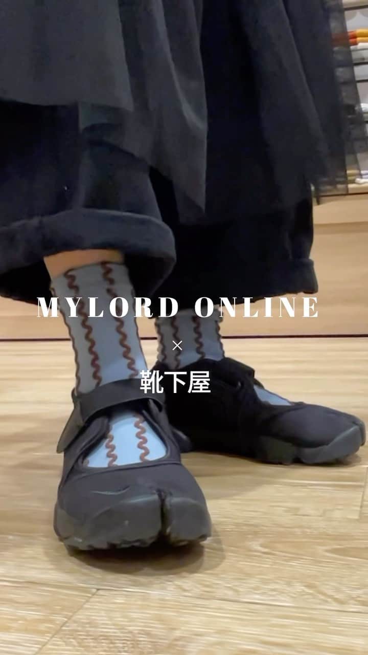 新宿ミロードのインスタグラム：「新宿ミロード5F【靴下屋】 色とりどりの靴下がたくさん💖刺繍することもできます✨」