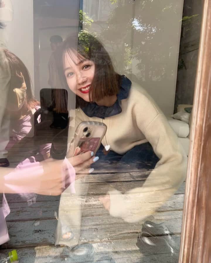 トリンドル玲奈のインスタグラム：「インスタ、何あげたらいいかな♡？」