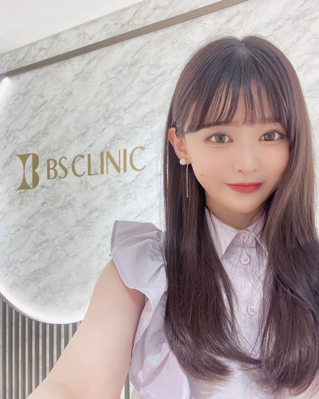 りなてぃさんのインスタグラム写真 - (りなてぃInstagram)「BS CLINIC( @bs_clinic.diet ) でボディ医療ハイフ受けてきた✌︎  　@bsclinic_funakoshi.yusuke   すごく丁寧に説明してくれて、不安があればしっかり取り除いてくれるからとっても安心して施術受けれたよ！  今回二の腕のボディ医療ハイフを受けたんだけど 医療ハイフでしっかり奥まで届いてる感じするし施術中から効いてそう〜って思う🫣痛みはほとんど無かったよ！全然我慢できる！  看護師さんもとっても優しくて 毎回大丈夫？って確認してくれて すごくホッとするクリニックだった🏥♥  #EMS#ラジオ波#脂肪冷却#HIFU#医療ダイエット#医療痩身#痩身#ダイエット#ダイエットクリニック#BSクリニック#pr」8月31日 19時32分 - rinatea_25