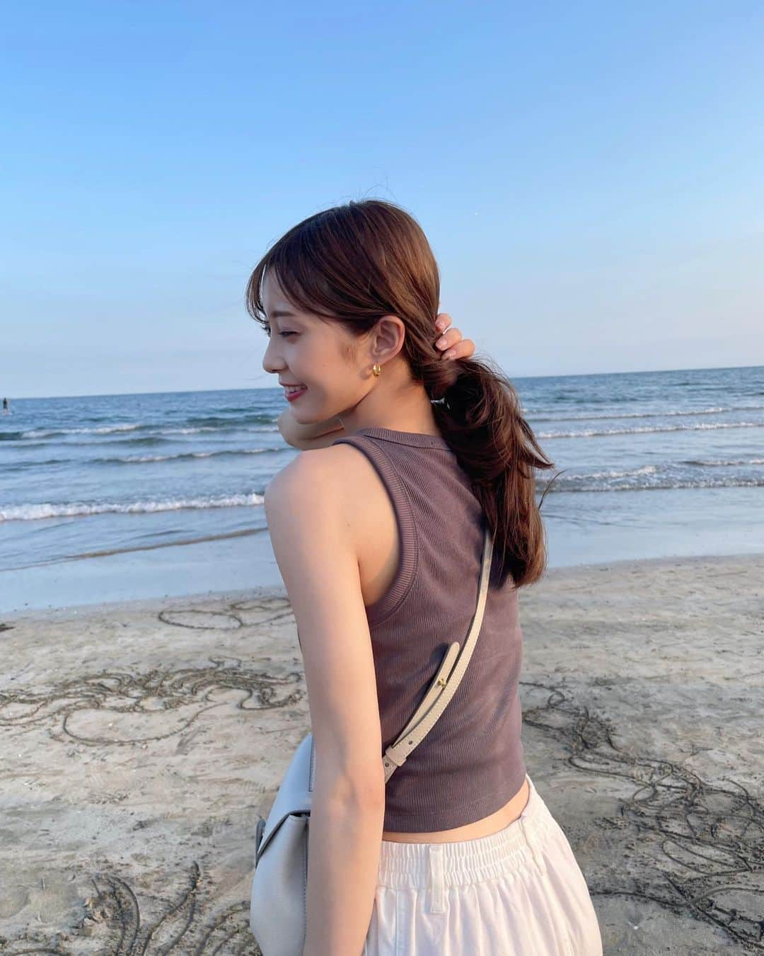 松川星さんのインスタグラム写真 - (松川星Instagram)「夕方の海落ち着く🪼🩵」8月31日 19時56分 - akarin__rin