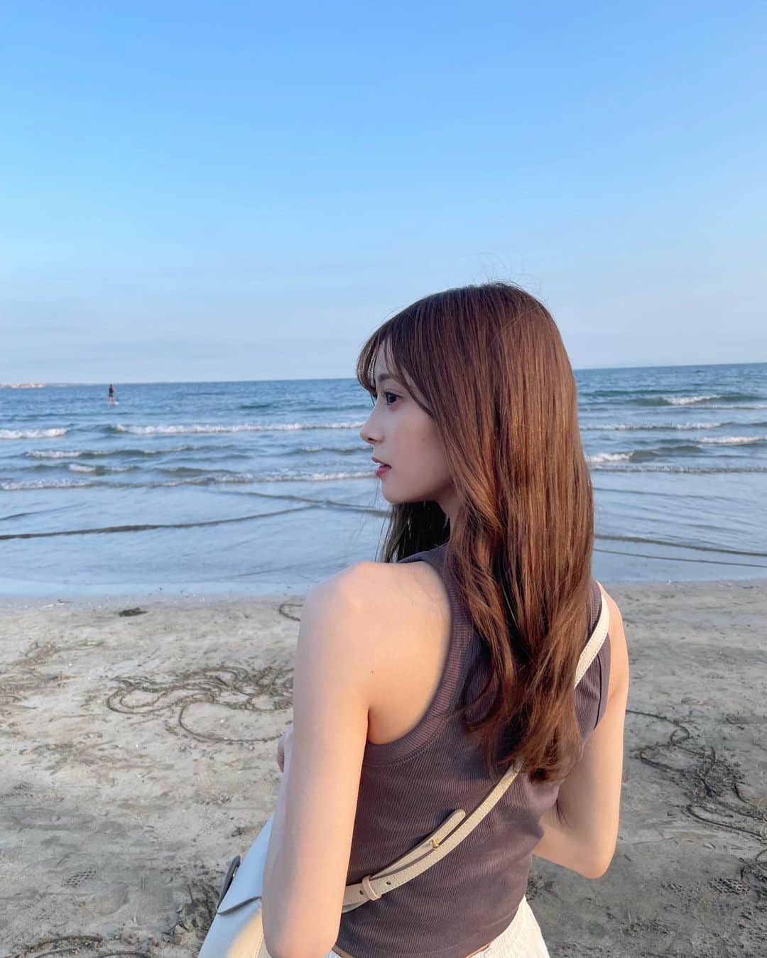松川星さんのインスタグラム写真 - (松川星Instagram)「夕方の海落ち着く🪼🩵」8月31日 19時56分 - akarin__rin