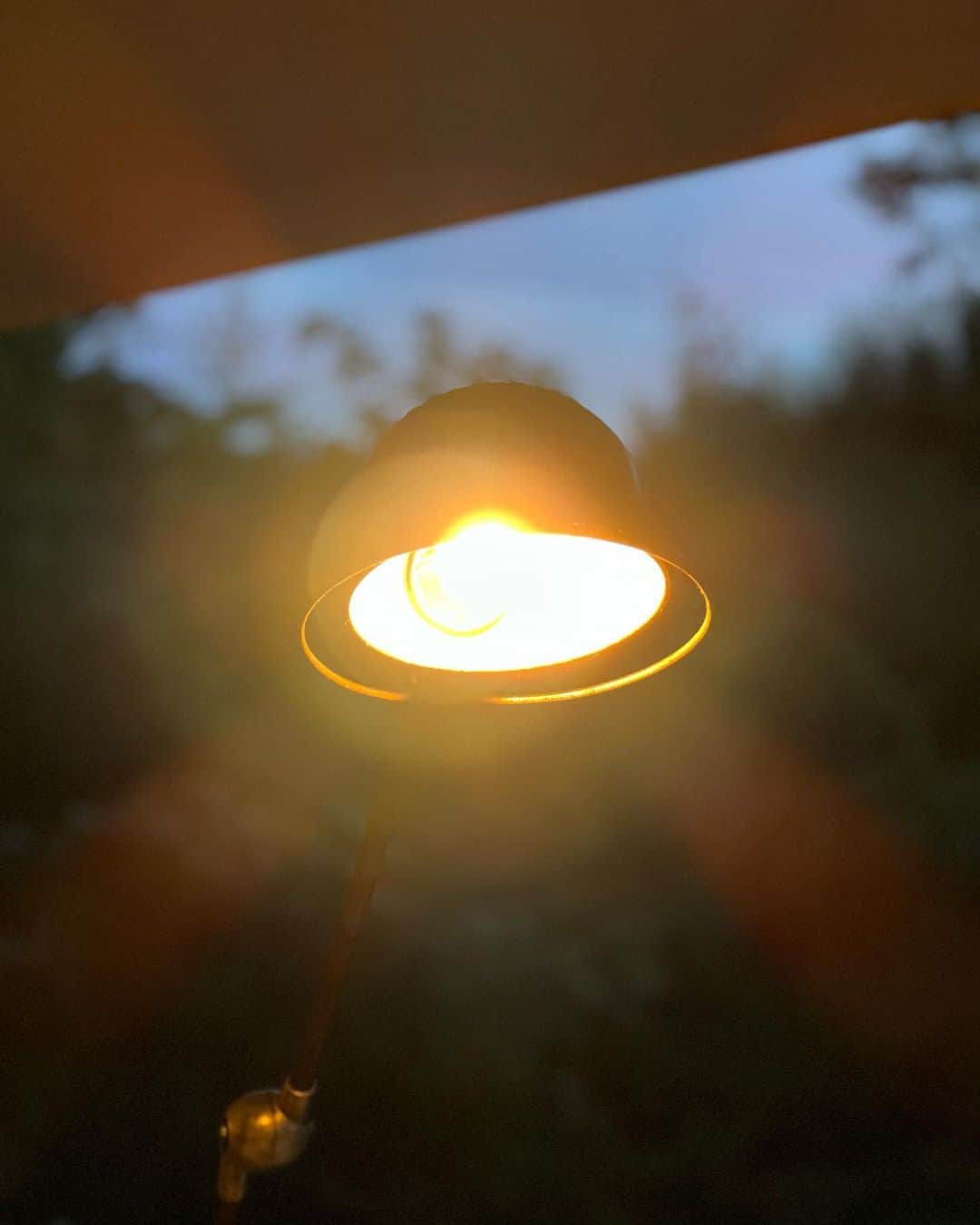 のインスタグラム：「.  全力で駆け抜けた夏のおわりに待っていたのは 友人との静かで優しい時間  thanks to  @rinkokawauchi  @akikokiiko」