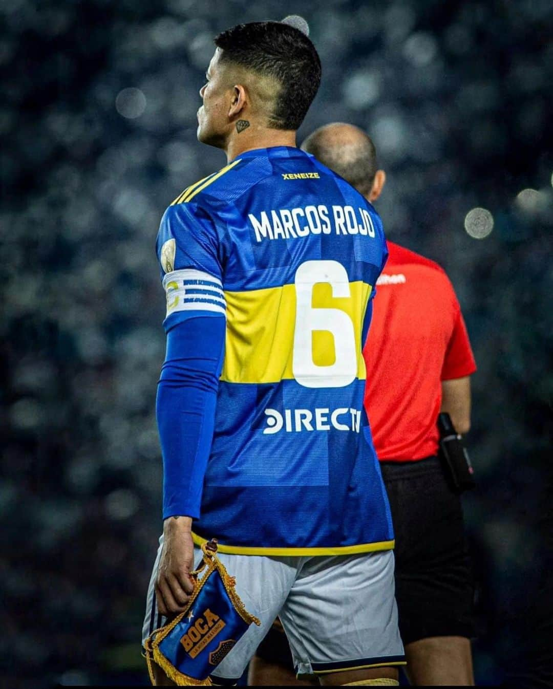 マルコス・ロホのインスタグラム：「Vamos @bocajrsoficial 💙💛💙」