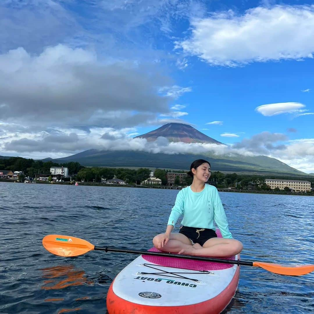 田幡妃菜のインスタグラム：「夏の思い出in山中湖⁡ ⁡⁡ ⁡サップしたり焚き火したりサウナしたりと楽しい時間を過ごしました〜🤭」