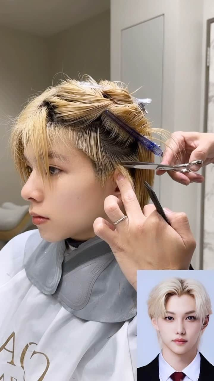 小西恭平のインスタグラム：「美容師さんのお客様をフィリックスさん風再現カット✂︎✨ #ダウンカット　でボリュームダウンしフェイスラインを綺麗に見せる小顔カット✨  メンズのお客様もぜひお任せください😊」