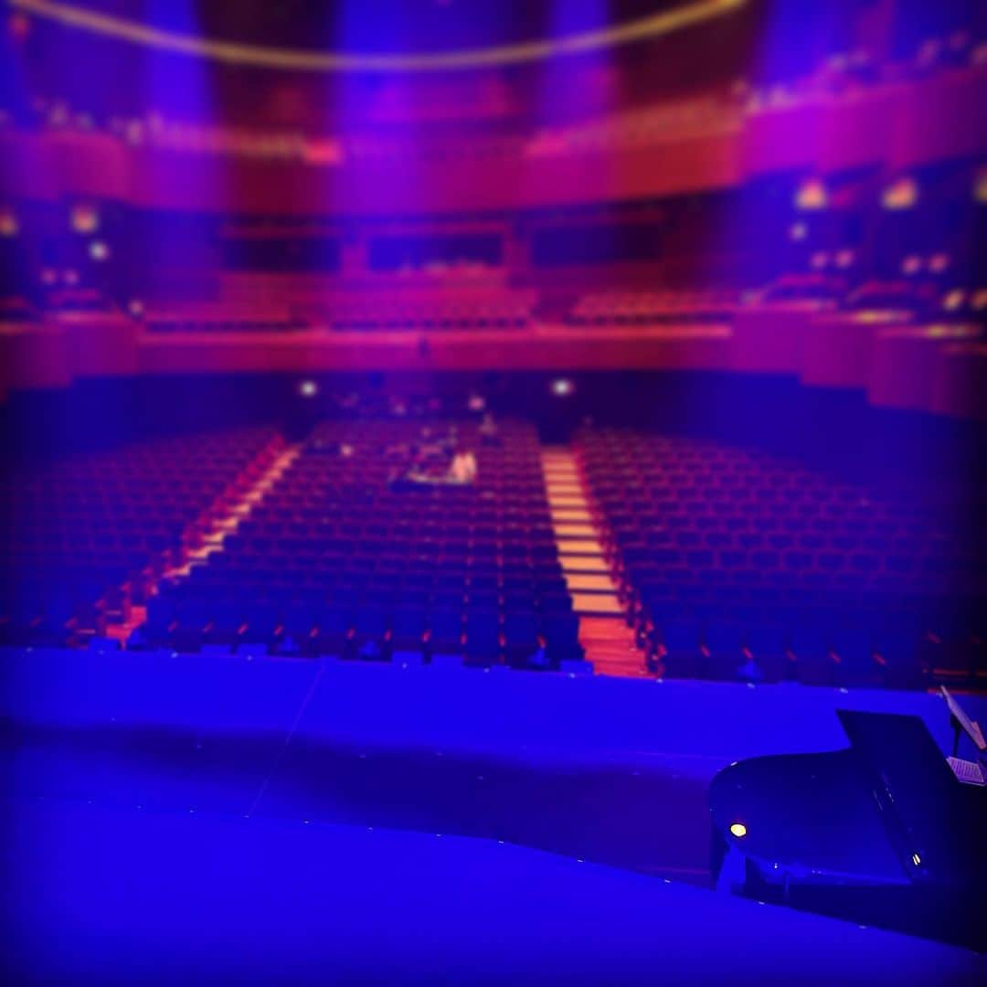 ただすけのインスタグラム：「場当たり終了、明日から東京公演開幕です☺️ お越しの皆様お楽しみに‼️ 銀河劇場で、誰かと握手🤝 #モリミュ」