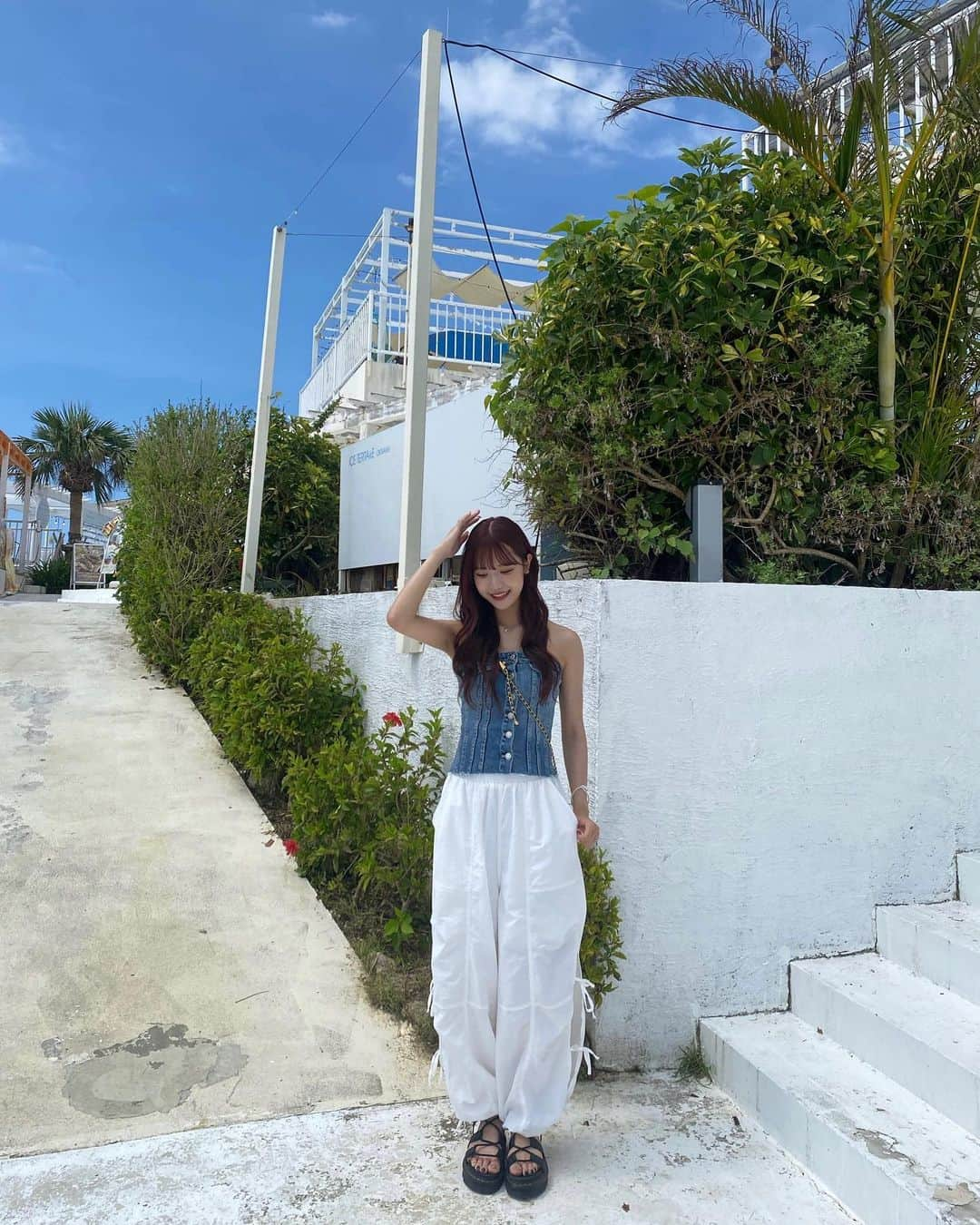 鈴木遥夏さんのインスタグラム写真 - (鈴木遥夏Instagram)「🏝🏝」8月31日 22時21分 - haruka4227