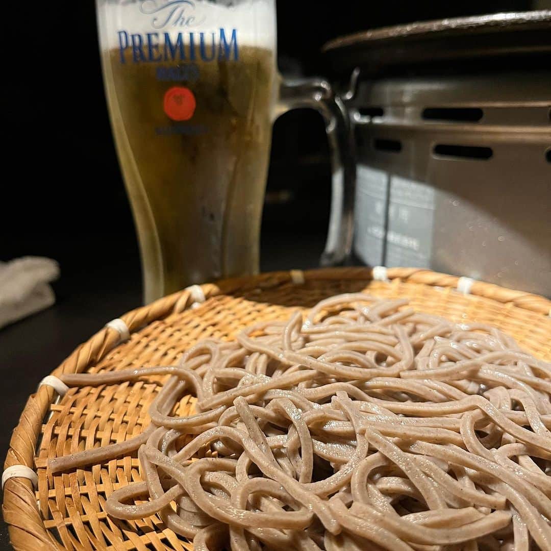藤田琢己さんのインスタグラム写真 - (藤田琢己Instagram)「soba with beer #soba #beer #ビール #そば」8月31日 22時27分 - takumifujita1