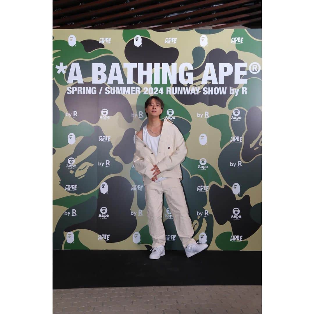 和田颯のインスタグラム：「. A BATHING APE® SPRING / SUMMER 2024 RUNWAY SHOW bY R  @bape_japan  @rakutenfashion_byr  @rakutenfashion  #bape  #abathingape  #bape30 #RakutenFashion  #RakutenbyR」