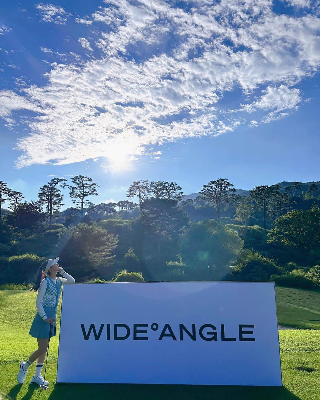 ユナさんのインスタグラム写真 - (ユナInstagram)「요즘 날씨 딱좋아 ⛳️ @wide.angle」8月31日 22時44分 - yoona__lim