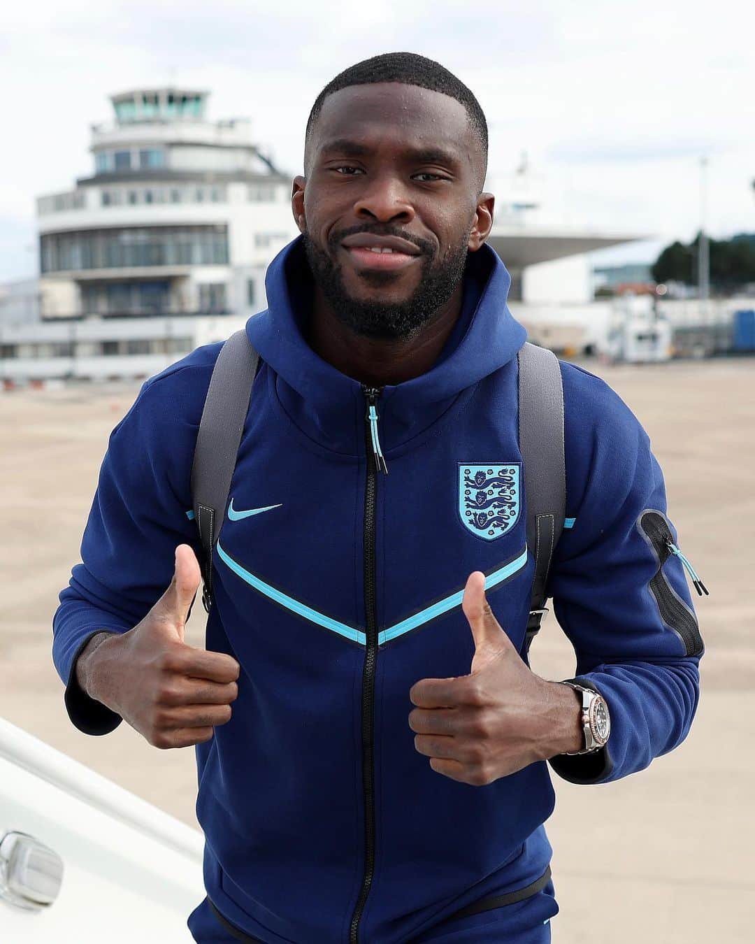 サッカー イングランド代表チームさんのインスタグラム写真 - (サッカー イングランド代表チームInstagram)「Welcome back to the #ThreeLions squad, @fikayotomori! 👊」8月31日 23時13分 - england