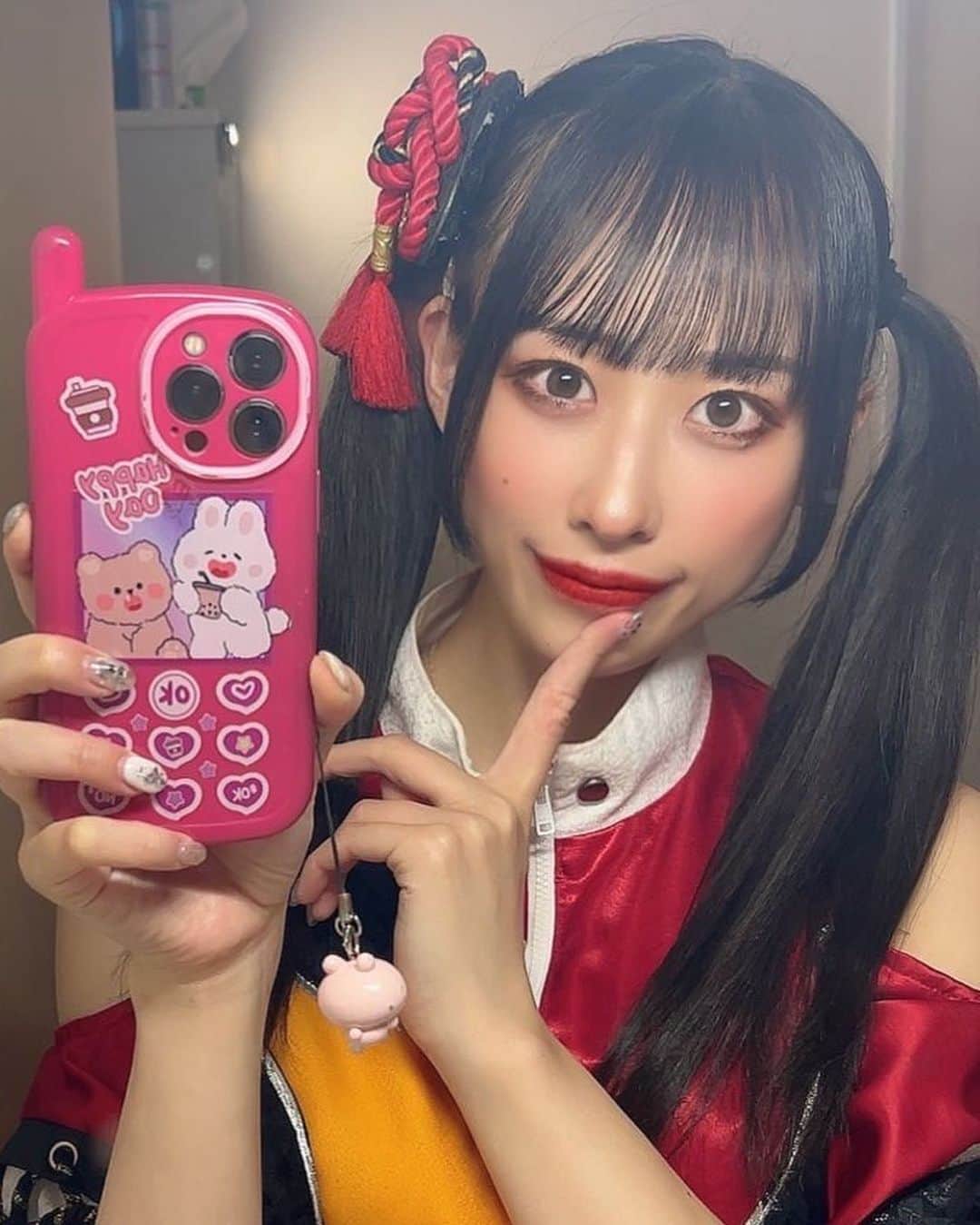 宮島小百合のインスタグラム：「珍しいことも たまにした日❤️  #ツインテール#歌舞伎町#かかかぶぶぶききき #アイドル#ヘアアレンジ#黒髪#チェキ」