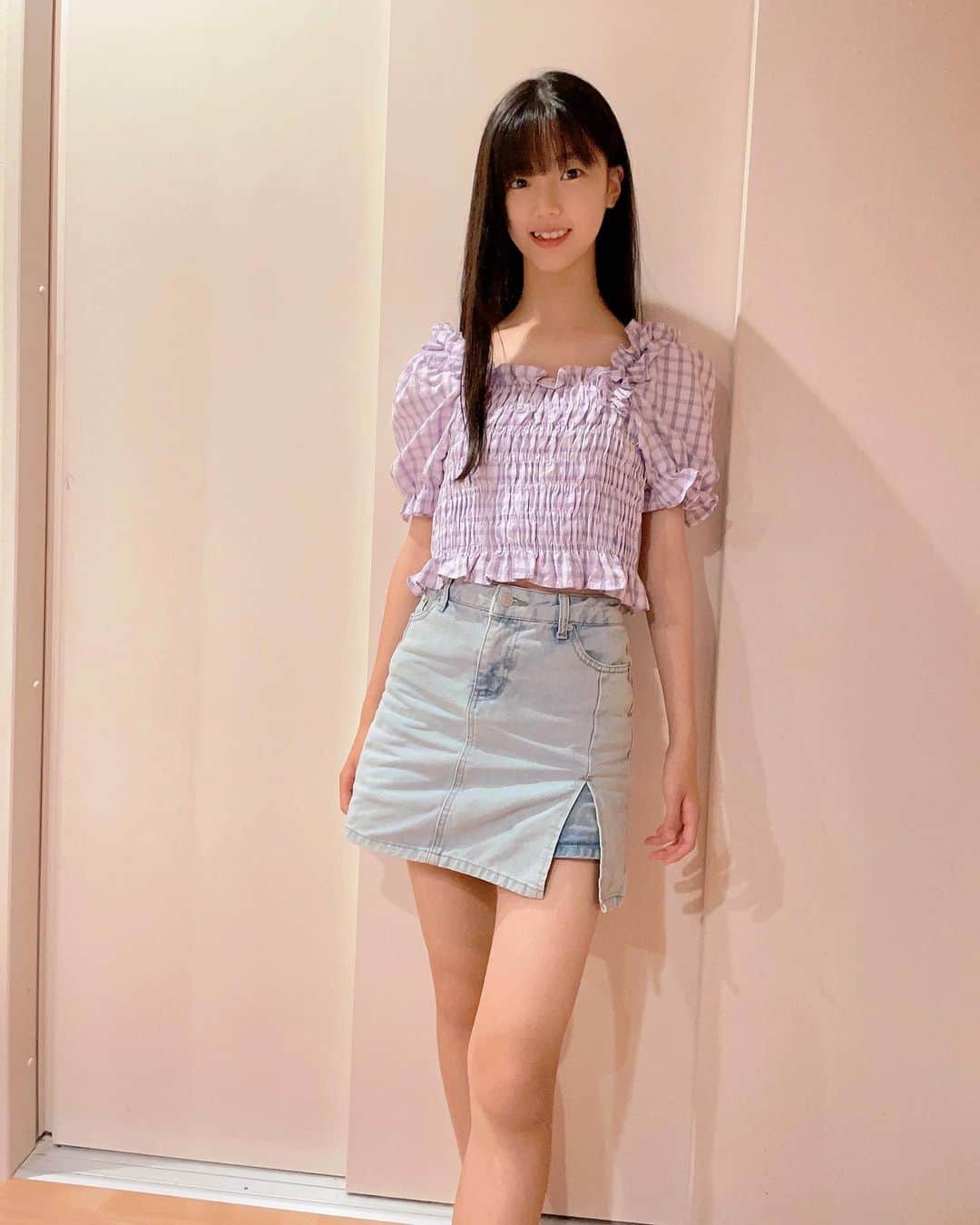 北島澪のインスタグラム：「✨✨✨✨✨✨✨✨✨✨✨  2023夏が終わるね〜😌 かけがえのない思い出💓  ✨✨✨✨✨✨✨✨✨✨✨✨   #夢アドシトロン  #yumeadocitron  #モデル  #キッズモデル  #ジュニアモデル  #ショート丈トップス  #紫  #チェック  #デニム  #スカパン  #夏  #夏コーデ  #インスタ女子  #ファッション  #コーデ  #中学生  #女子  #jc2  #ジュニア」