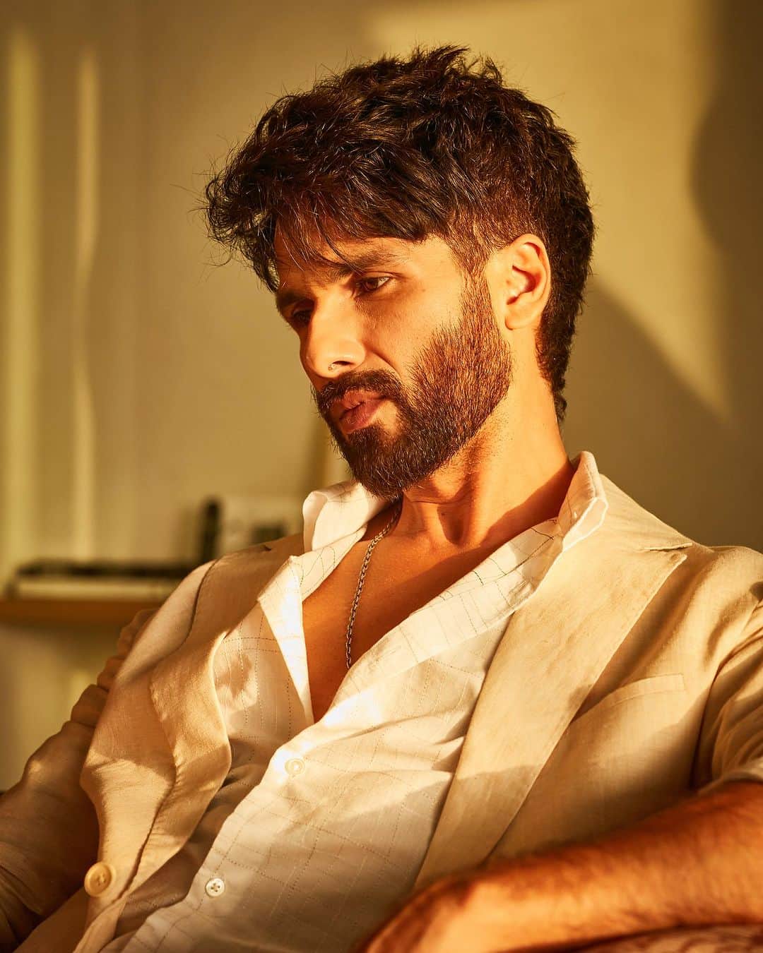 シャーヒド・カプールさんのインスタグラム写真 - (シャーヒド・カプールInstagram)「☀️」8月31日 23時40分 - shahidkapoor