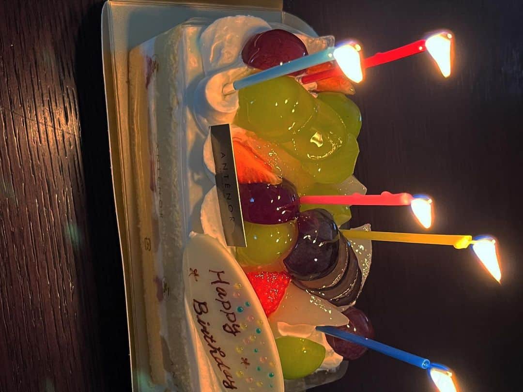 東海林クレア（くれたん）のインスタグラム：「たんじょーびおめでと父」