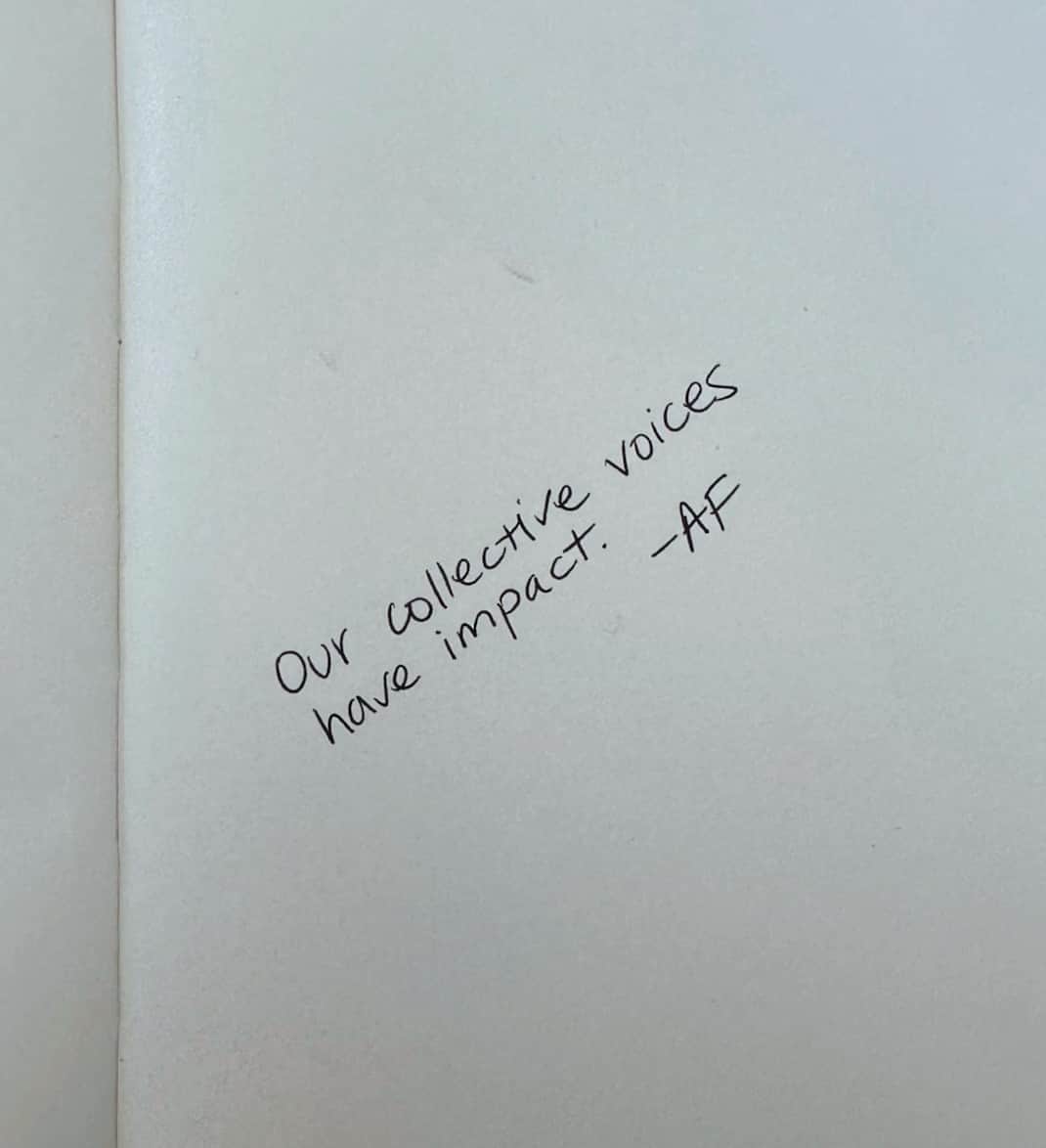 アリソン・フェリックスのインスタグラム：「Stronger as one. Drop a 💯 if you agree?」