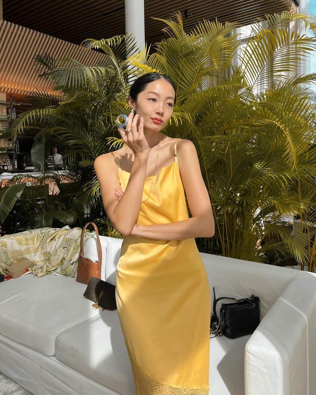佐藤マクニッシュ怜子のインスタグラム：「afternoon brunch at @toranomonedition with @popsockets ✨ thank you @maminyc for always being the best host xx   something fun coming soon with AMATERAS and… 🤫  今日はイベントハシゴでたっくさんの友達に会えて久しぶりに楽しかった✨  AMATERASの新しいコラボや企画も続々と..💭」