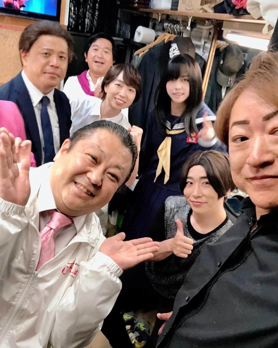 泉クリスさんのインスタグラム写真 - (泉クリスInstagram)「初のそっくり館キサラは みんな楽しんでくれたかな？  僕は 楽しくステージに立つことができました。  みんなありがとう。  #久しぶりの共演 #先輩 #そっくり館キサラ  #橋本環奈 さん #ものまね #larcenciel  #hyde さん #山下智久 さん #いろいろ」8月31日 23時52分 - izu3icris