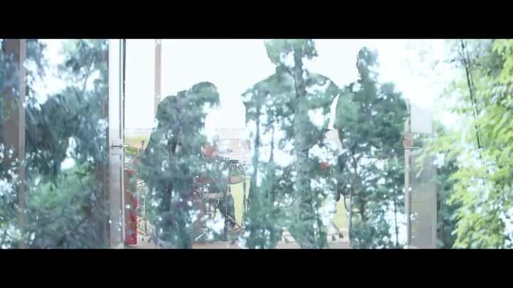 降谷建志のインスタグラム：「Digital Single「Nimby」 Now on Streaming  配信リンク：https://jvcmusic.lnk.to/nimby Youtube：https://youtu.be/v4CncS5SSWE  Cast : Sofia Saira　(Vithmic)   Director & Collage Animator : Kazuki Gotanda (SIGNO)  @filmout_artworks  D.O.P. : Taroh Okabe (SIGNO) Camera Assistant : Takahiro Hiruta PA : Masanori Umetsu Hair & Make-up：Sayori Ohara Chief Production Manager : Ryota Teragaki Production Assistant : Katsuya Itoigawa  : Asahi Okada Location Coordinator : Kisarazu Location Service  Producer : Tomoko Fujikane (Pickel Inc.) Production : Pickel Inc.  #theravens #nimby」